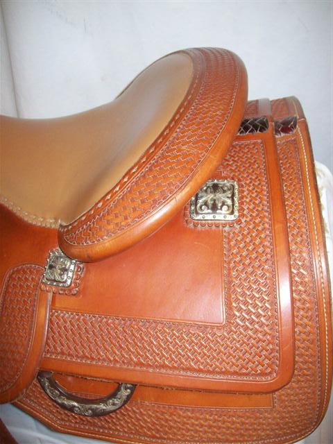 Used Saddle:- Image Number:2